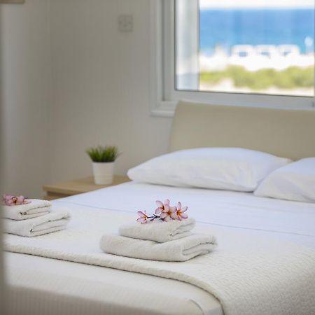 Protaras Villa Sandy Toes Paralimni Exterior photo